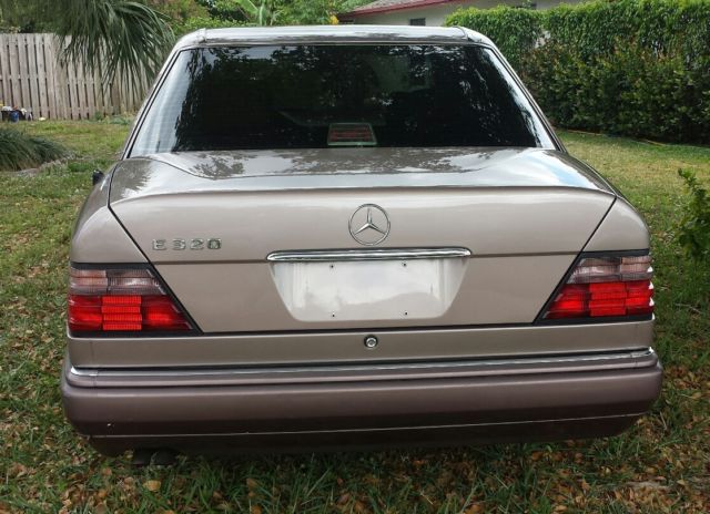 1994 Mercedes-Benz E-Class - photo 4