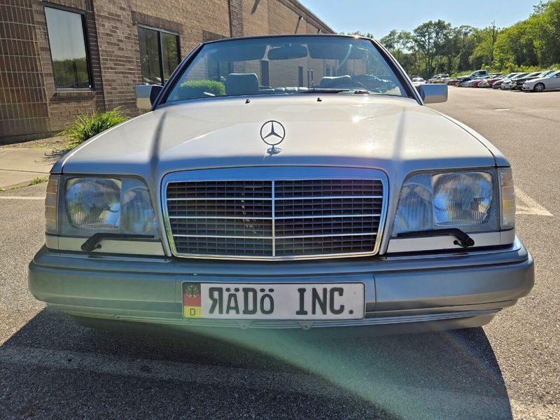 1994 Mercedes-Benz 300 Series 300 Series 2dr Cabriolet 3.2L Automatic - photo 9