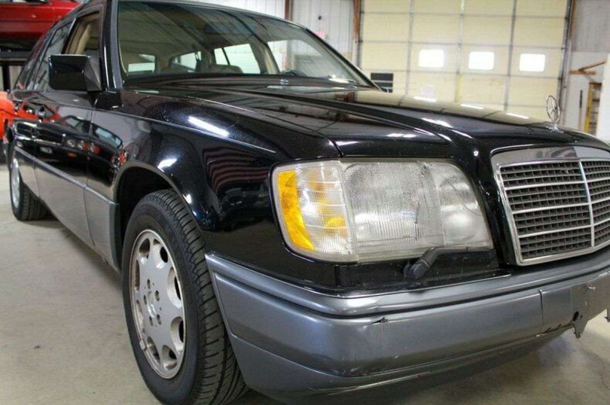 1994 Mercedes-Benz E-Class - photo 12