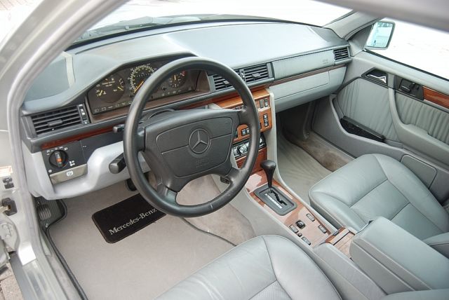 1994 Mercedes-Benz E-Class - photo 8