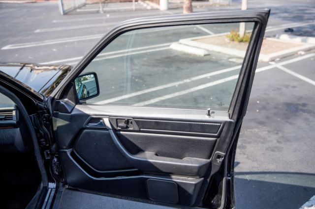 1994 Mercedes-Benz E-Class - photo 3