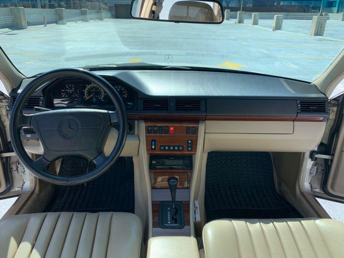 1994 Mercedes-Benz E320 320 - photo 6