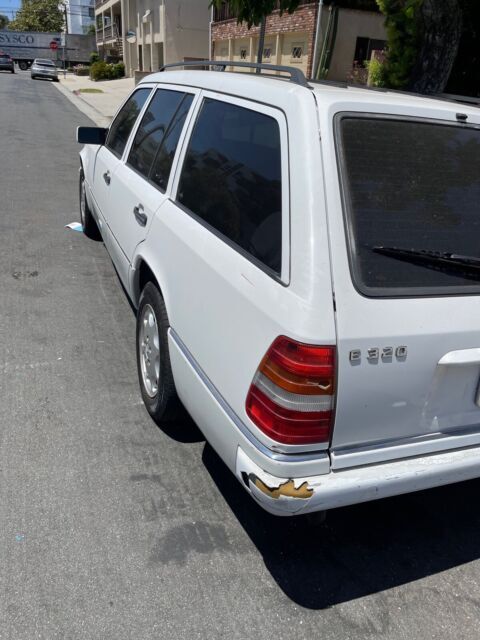 1994 Mercedes-Benz E-Class 320 - photo 3
