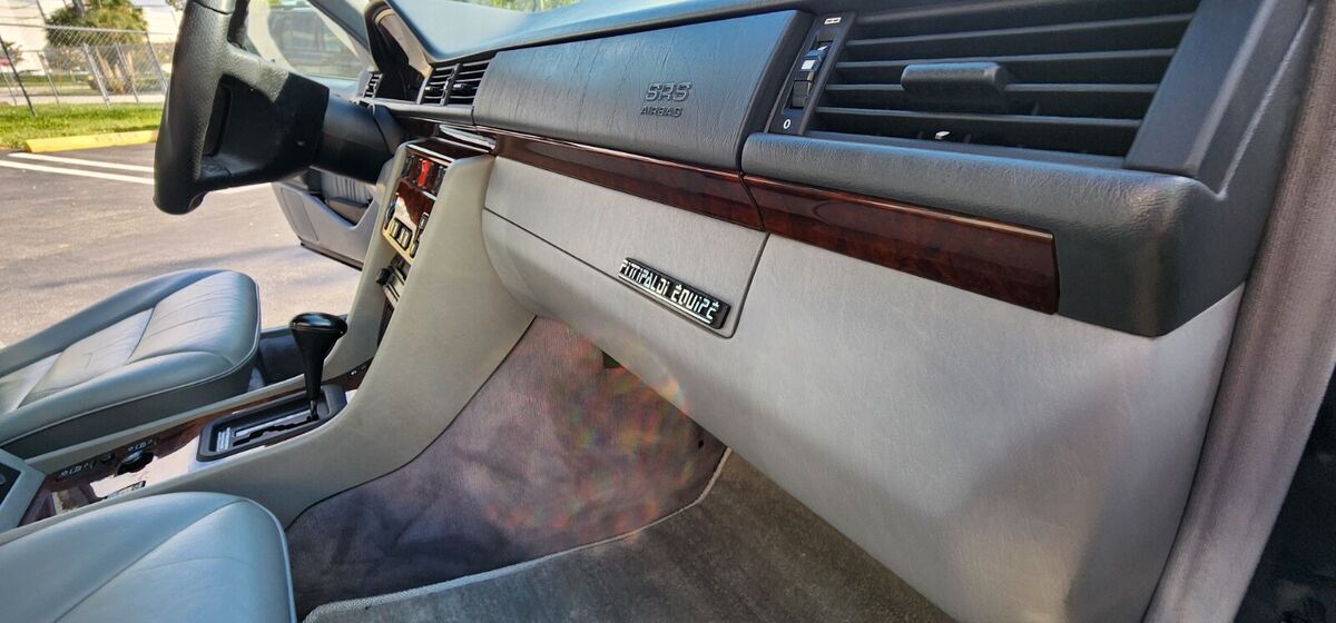 1994 Mercedes-Benz E-Class - photo 11