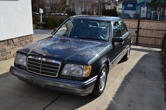 1994 Mercedes-Benz E420 V8 1994 Mercedes-Benz E-Class