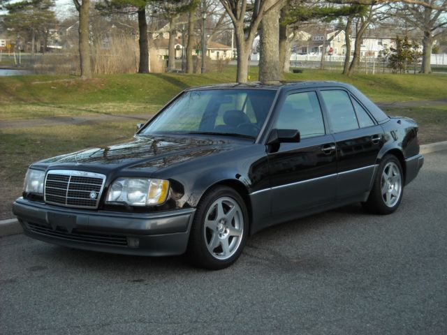 1994 Mercedes Benz E500 - Exceptional Example - 1994 Mercedes-Benz 500-Series