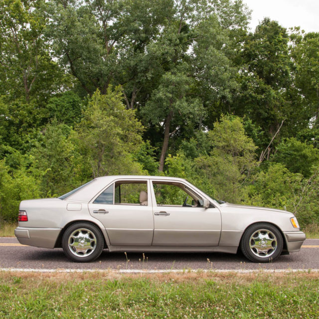1994 Mercedes-Benz E-Class - photo 5