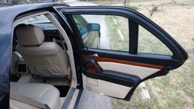 1994 Mercedes-Benz E-Class S 320 SWB 4 DOOR Sedan - photo 8