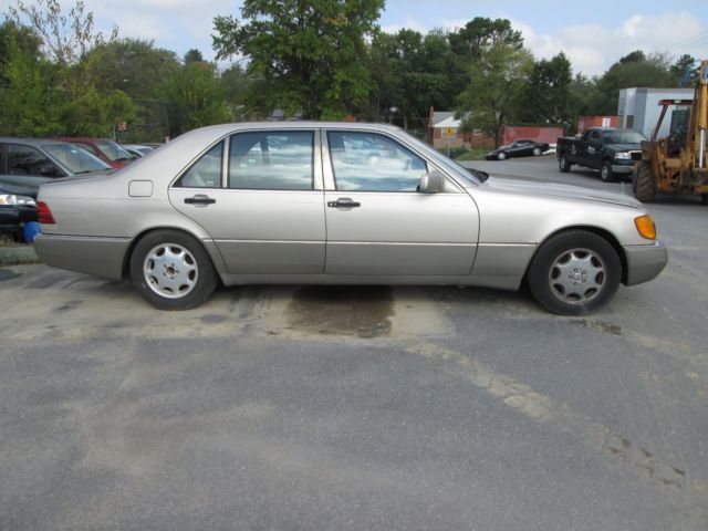 1994 Mercedes-Benz 400-Series - photo 3