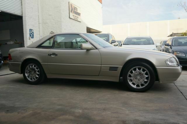 1994 Mercedes-Benz SL-Class SL 320 Roadster 2D - photo 2
