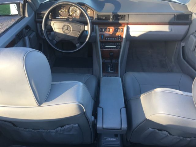 1994 Mercedes-Benz E-Class Convertible - photo 13