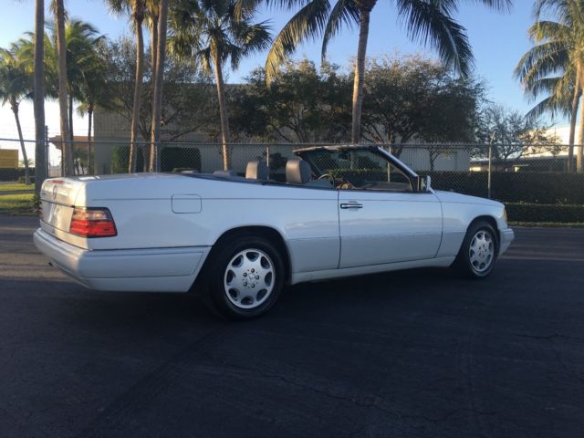 1994 Mercedes-Benz E-Class Convertible - photo 5