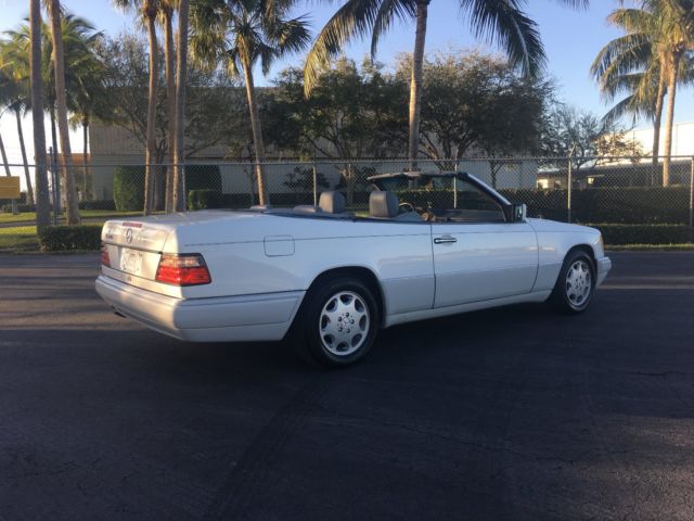 1994 Mercedes-Benz E-Class Convertible - photo 8