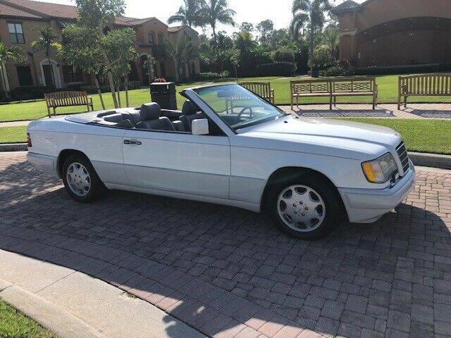1994 Mercedes-Benz E-Class E 320 Convertible - photo 6
