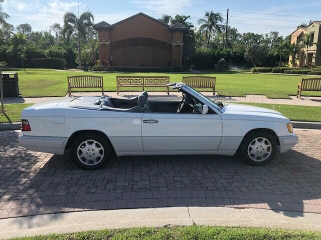1994 Mercedes-Benz E-Class E 320 Convertible - photo 7