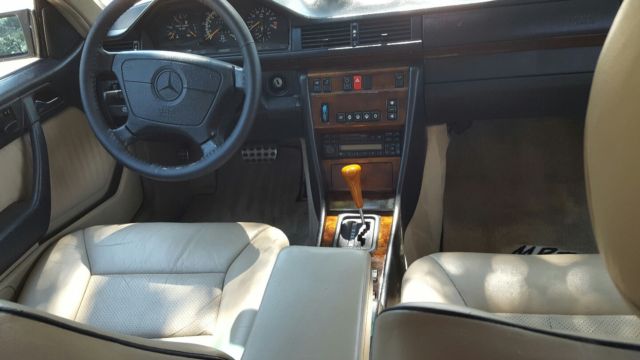 1994 Mercedes-Benz 300-Series CE - photo 8