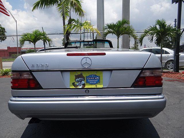 1994 Mercedes-Benz E-Class Mercedes E-Class E320 Cabriolet Convertible W124 - photo 10