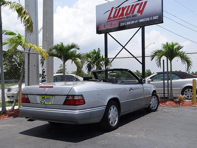 1994 Mercedes-Benz E-Class Mercedes E-Class E320 Cabriolet Convertible W124 - photo 12