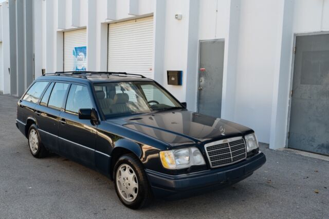 1994 mercedes e320 wagon rear seat 7 seater 1994 Mercedes-Benz E-Class Wagon