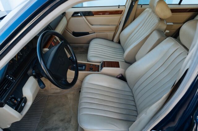 1994 Mercedes-Benz E-Class Wagon - photo 12