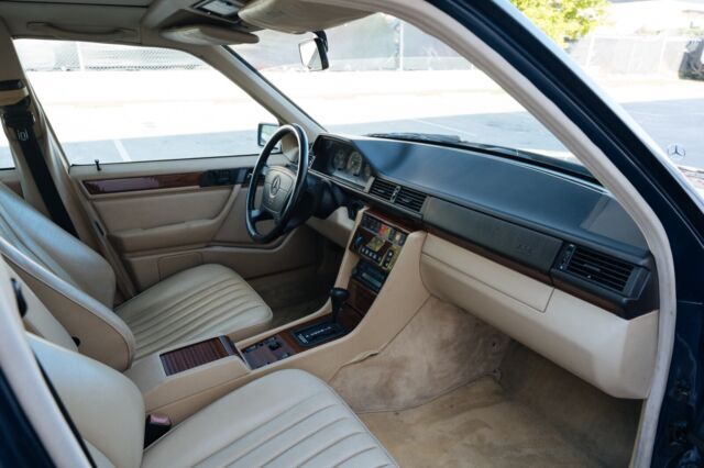 1994 Mercedes-Benz E-Class Wagon - photo 13