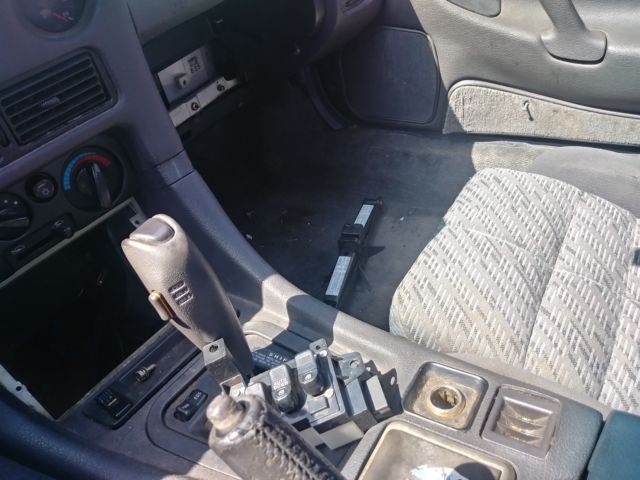 1994 Mitsubishi 3000GT SL - photo 8