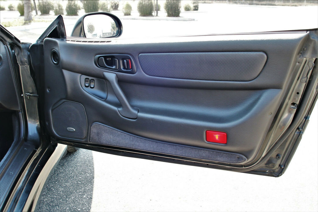 1994 Mitsubishi 3000GT - photo 5