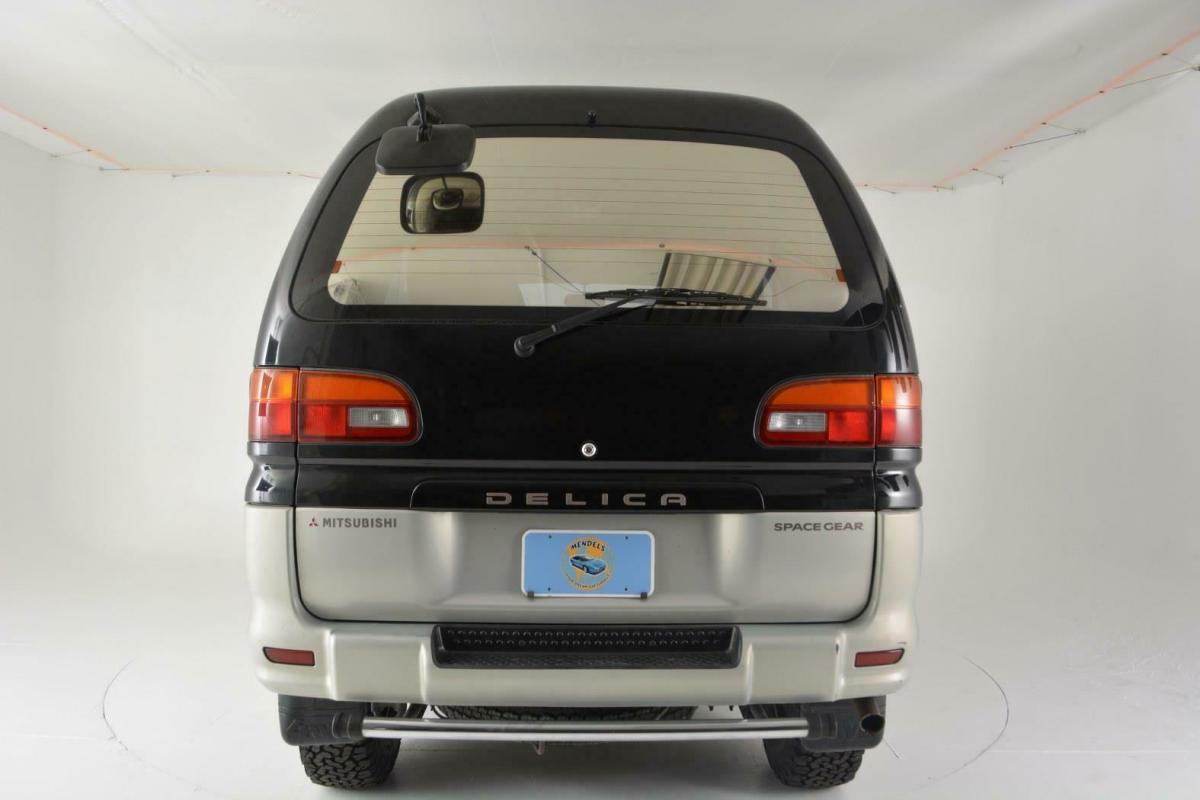 1994 Mitsubishi Delica 3.0l v6 4WD Clean Van - photo 4