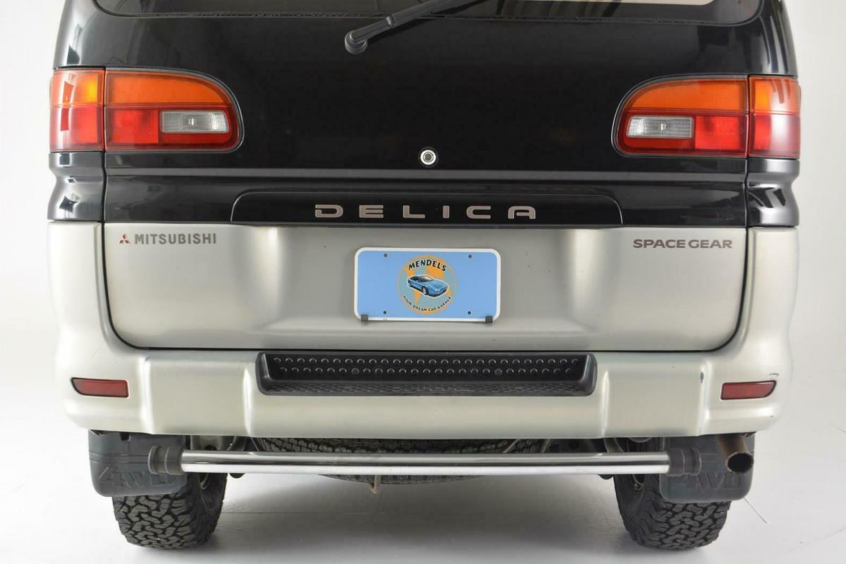 1994 Mitsubishi Delica 3.0l v6 4WD Clean Van - photo 9