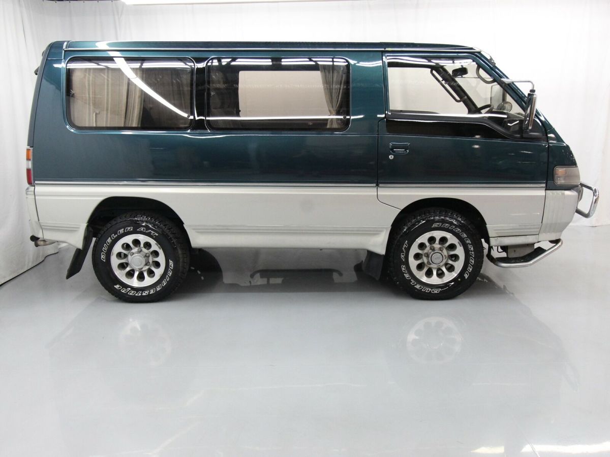 1994 Mitsubishi Delica - photo 9