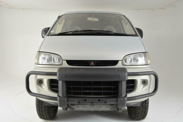1994 Mitsubishi Delica Crystal Lite Roof L400 4WD 57K Miles !!! - photo 10