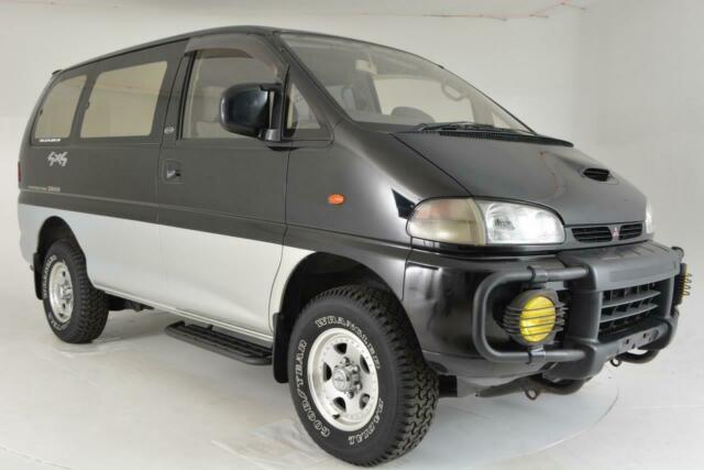 1994 Mitsubishi Delica 4WD Turbo Diesel !!! - photo 2