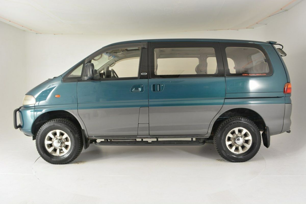 1994 Mitsubishi Van - photo 6