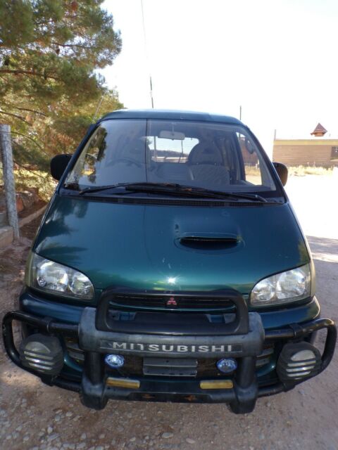 1994 Mitsubishi Delica L400 Exceed - photo 3