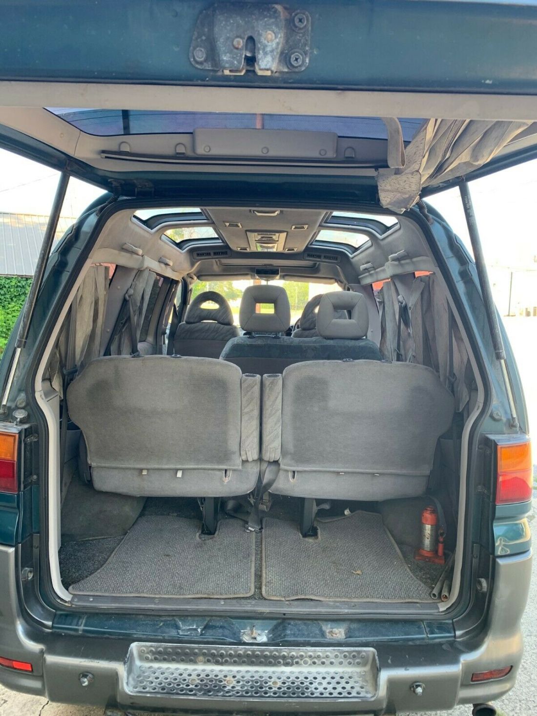 1994 Mitsubishi Delica Space Gear - photo 10