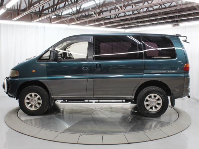 1994 Mitsubishi Delica Space Gear L400 - photo 5