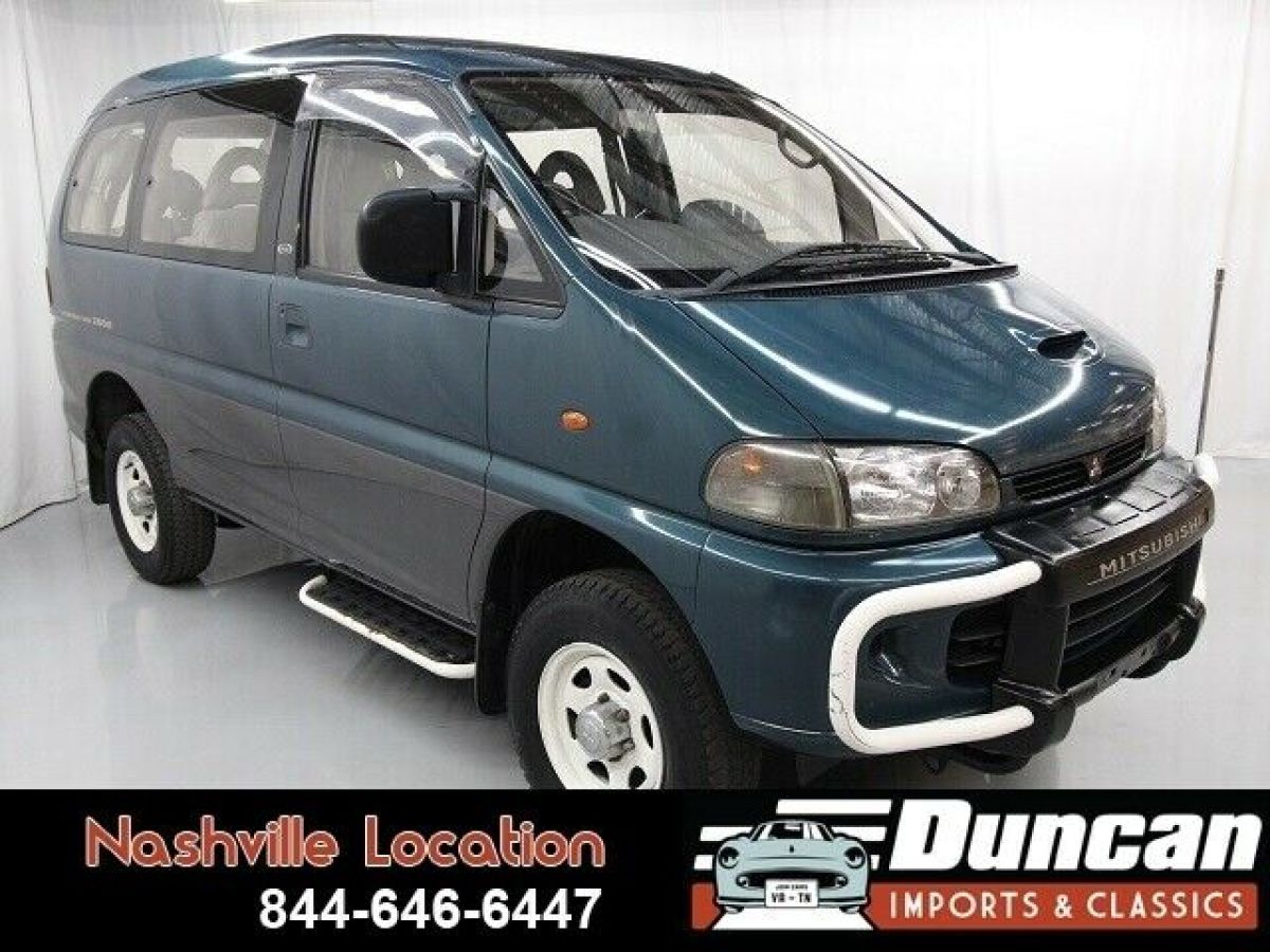 1994 Mitsubishi Delica Spacegear