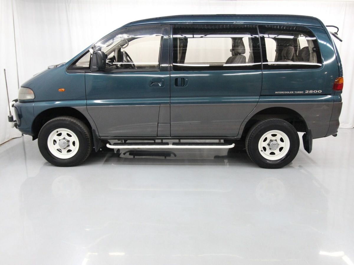 1994 Mitsubishi Delica Spacegear - photo 5