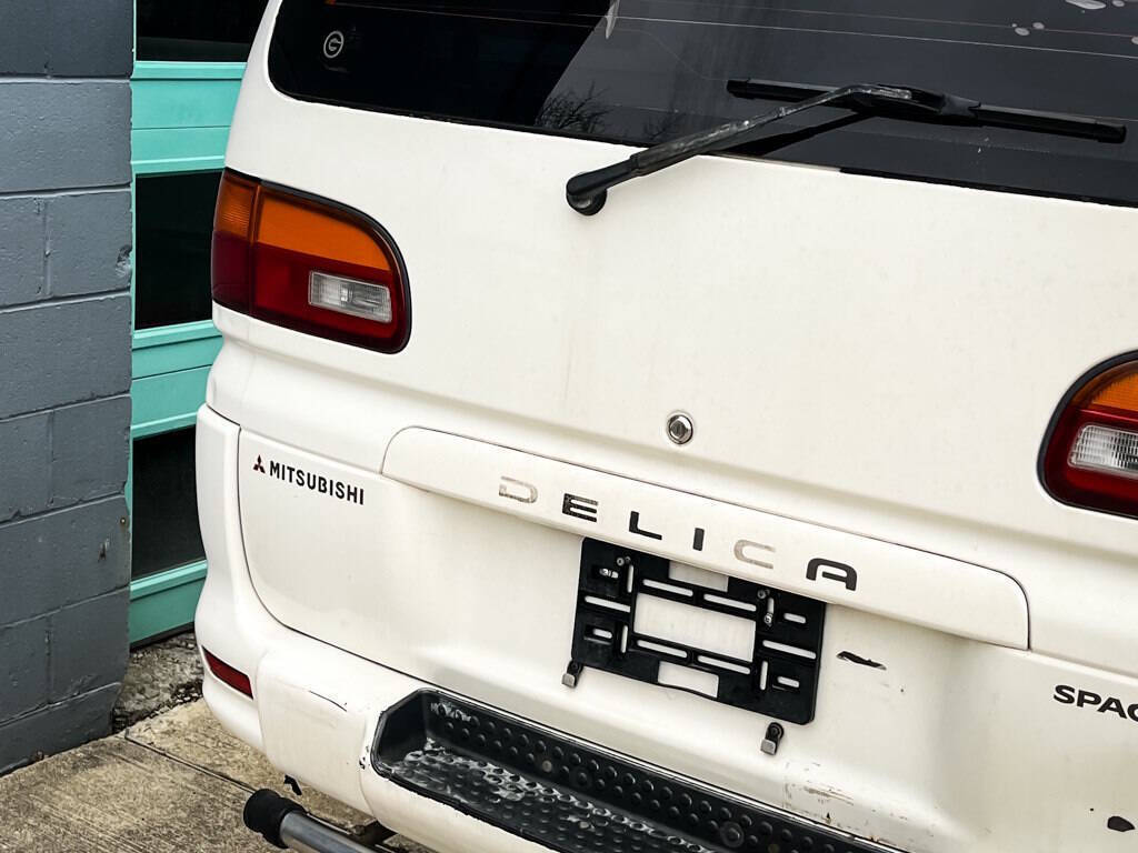 1994 Mitsubishi DELICA Space Gear Super Exceed - photo 10