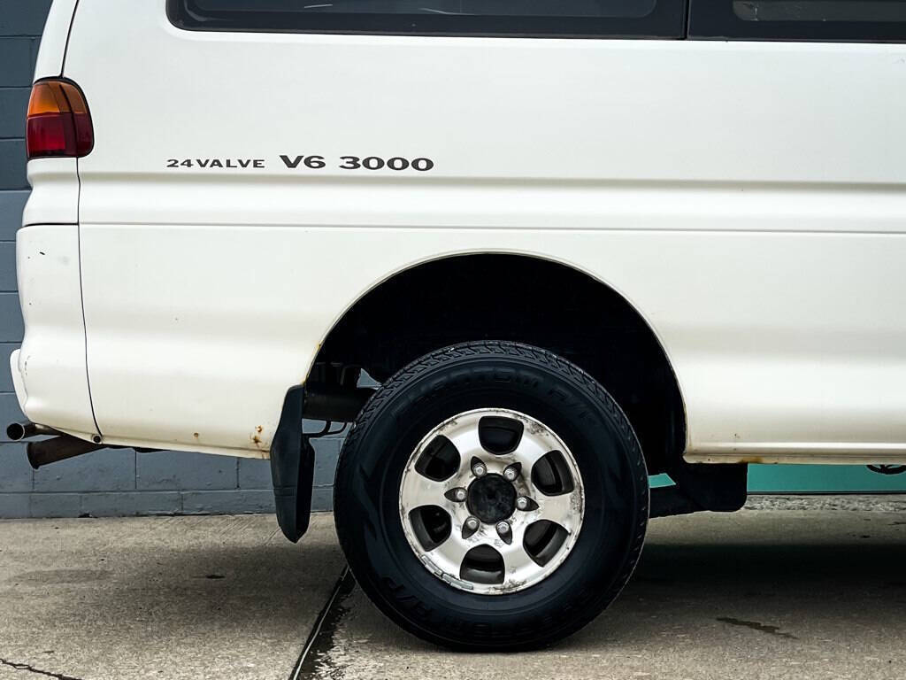 1994 Mitsubishi DELICA Space Gear Super Exceed - photo 5