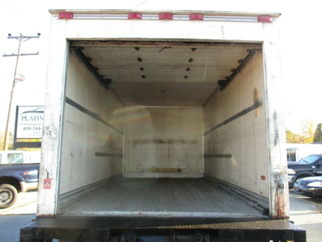 1994 Mitsubishi FE BOX TRUCK - photo 4