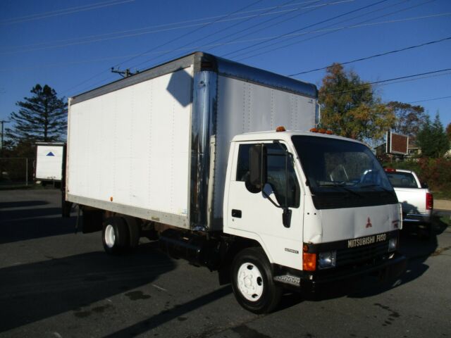 1994 Mitsubishi FE BOX TRUCK - photo 8