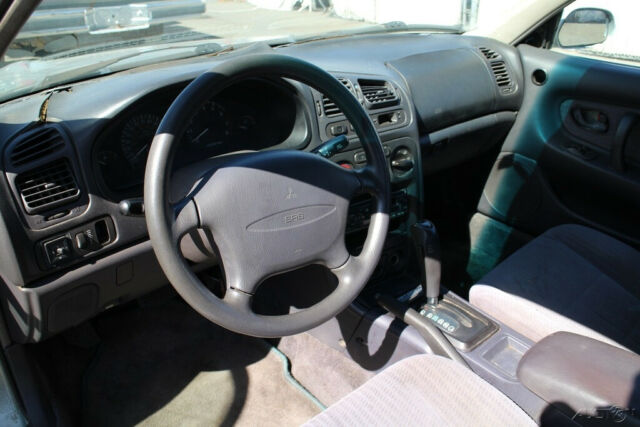 1994 Mitsubishi Galant ES - photo 11
