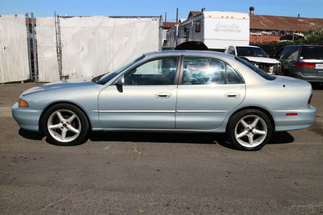 1994 Mitsubishi Galant ES - photo 2