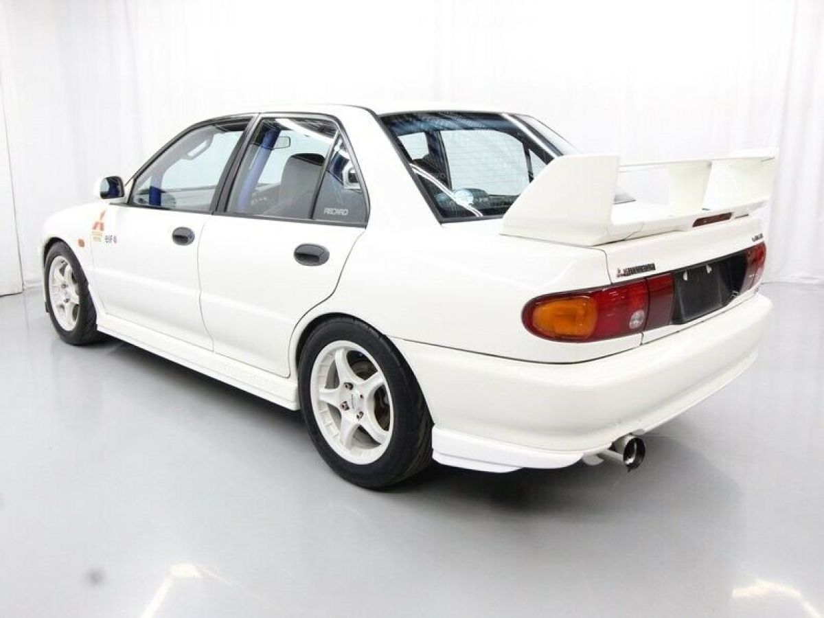 1994 Mitsubishi Lancer EVO-II - photo 5