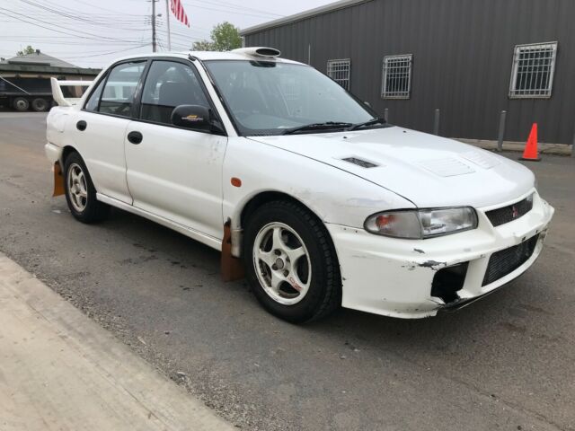 1994 Mitsubishi Lancer RS EVOLUTION 2 CE9A Evo 2 Evo II Hill Climb Ready JDM RHD 1994 Mitsubishi Lancer RS EVOLUTION 2 CE9A Evo 2 Cage Roof Scoop