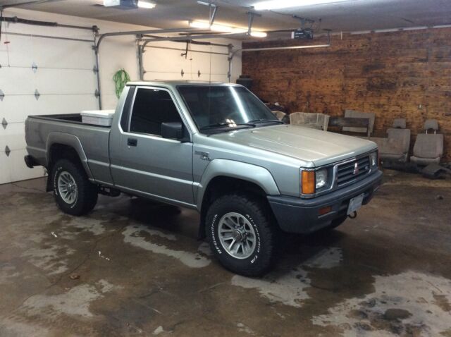 1994 Mitsubishi Mighty Max - photo 2