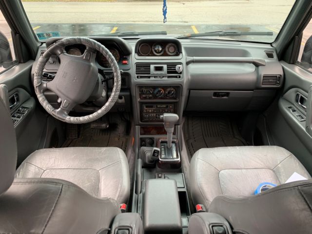1994 Mitsubishi Montero SR - photo 6