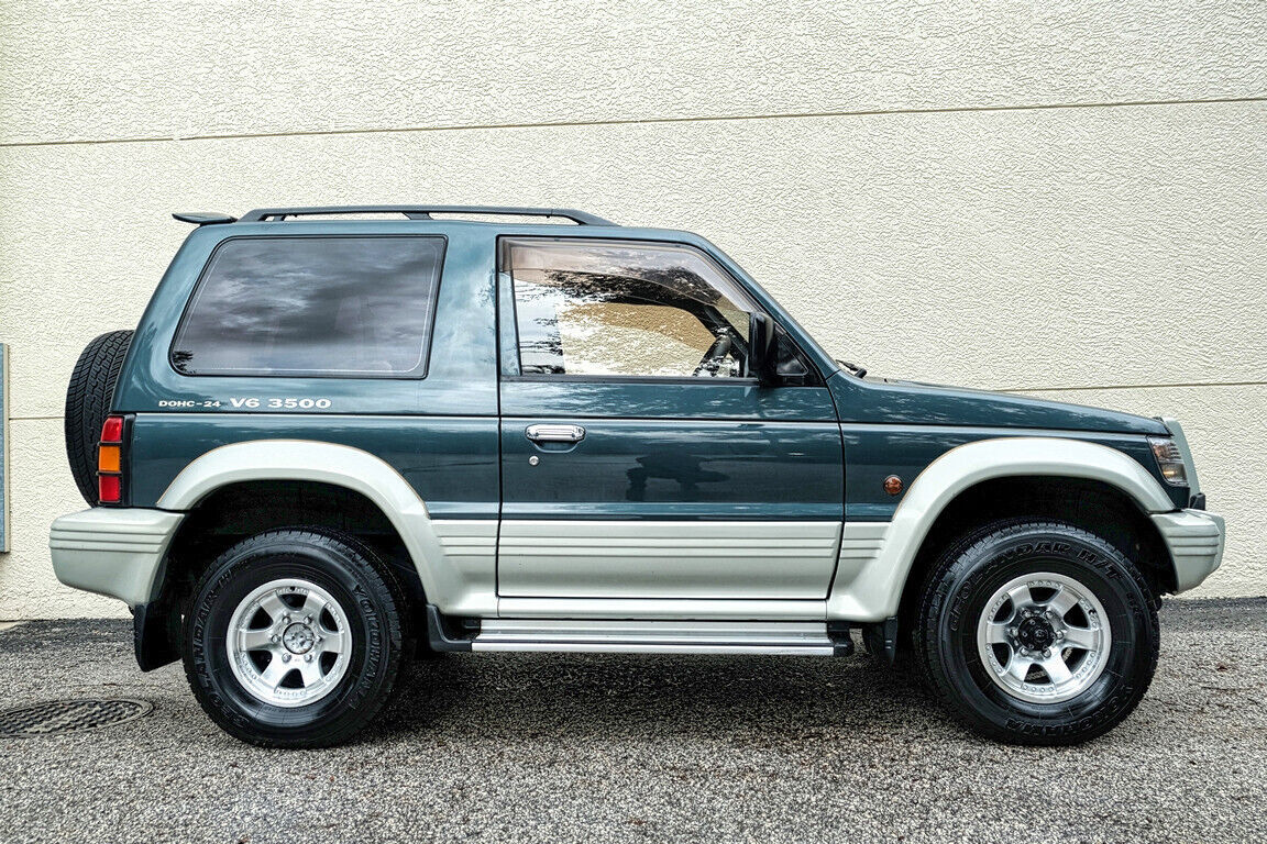 1994 Mitsubishi Montero - photo 3