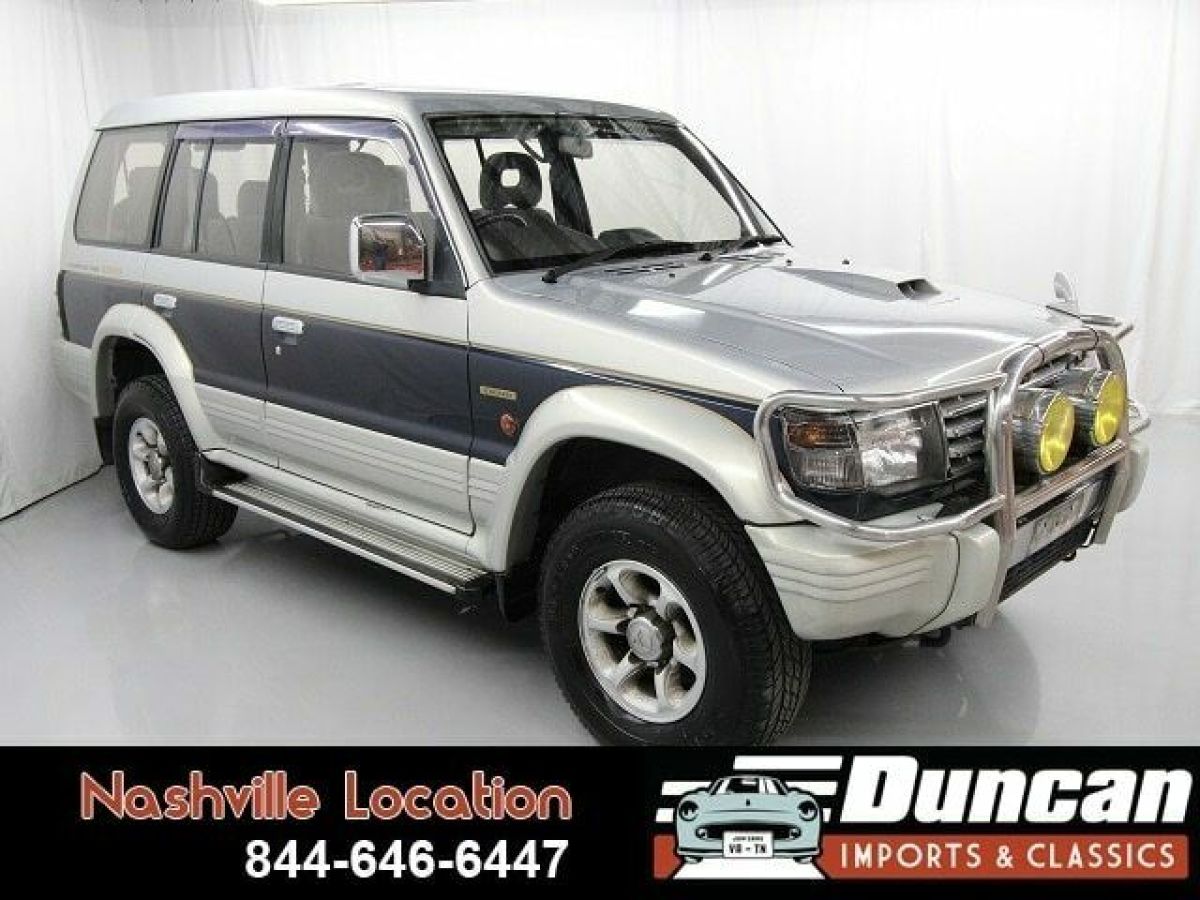 1994 Mitsubishi Pajero Exceed